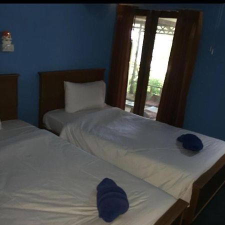 The Lazy Bar And Guesthouse Krabi town Dış mekan fotoğraf
