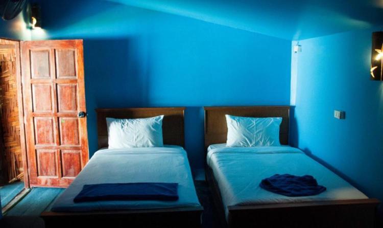 The Lazy Bar And Guesthouse Krabi town Dış mekan fotoğraf